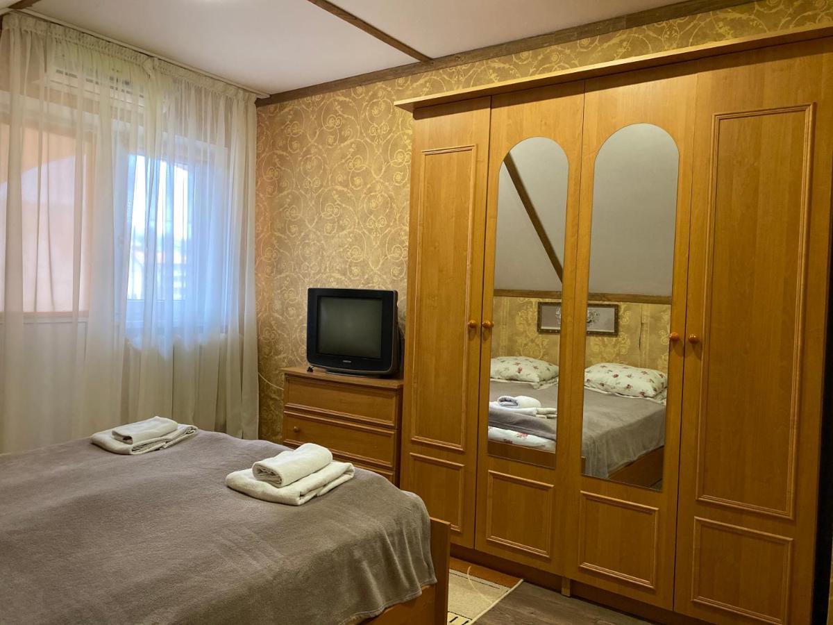 Августин Hotel nghỉ mát nghỉ mát Solochin Ngoại thất bức ảnh